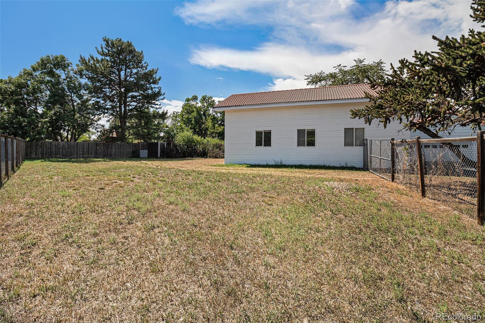 MLS Image #47 for 2  middle road,englewood, Colorado