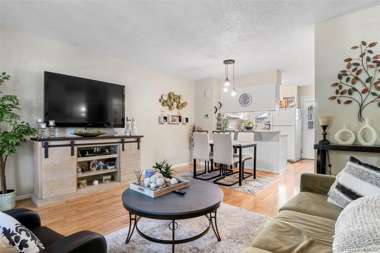 MLS Image #2 for 1811 s quebec way,denver, Colorado