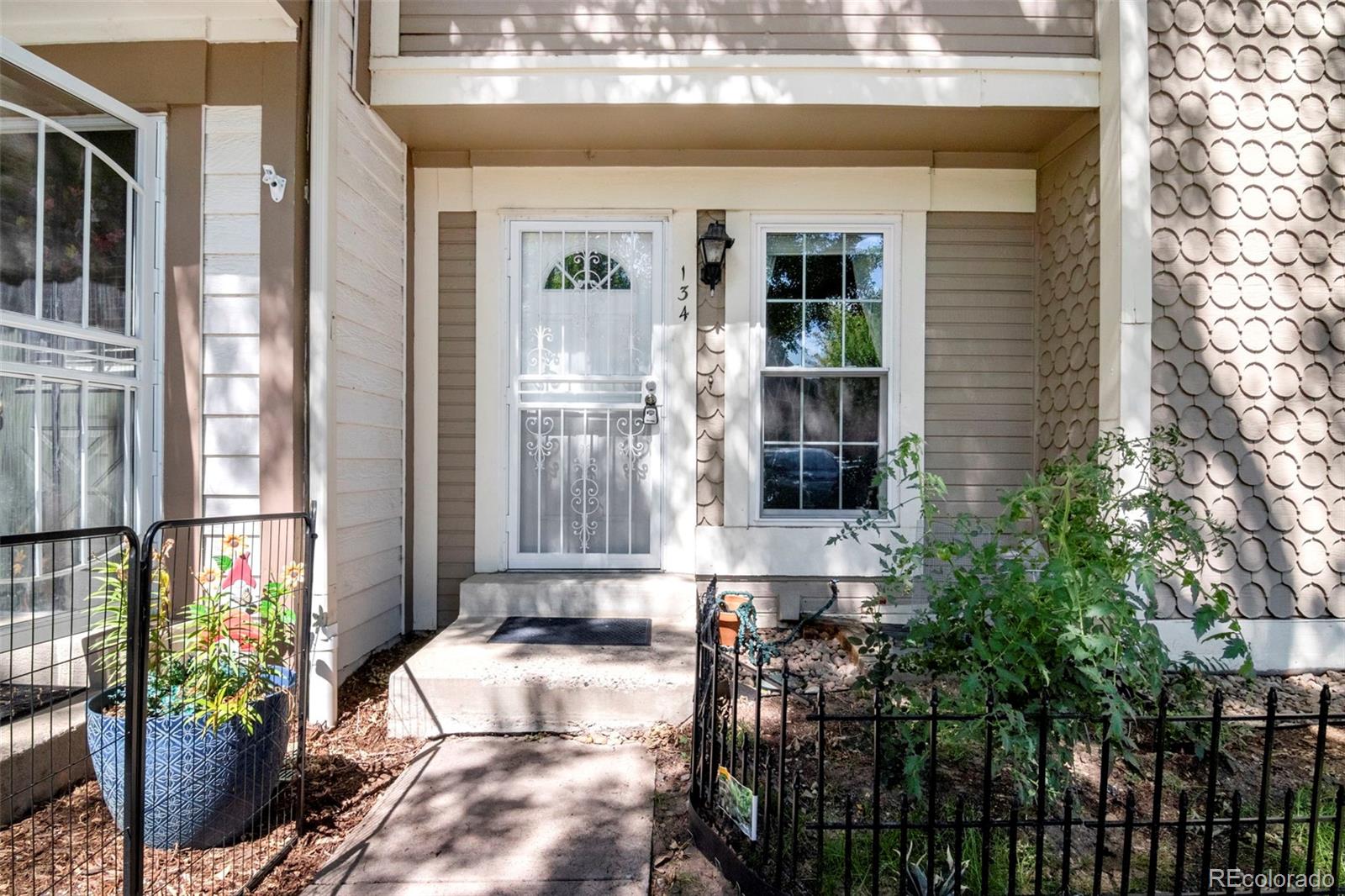 MLS Image #3 for 1811 s quebec way,denver, Colorado
