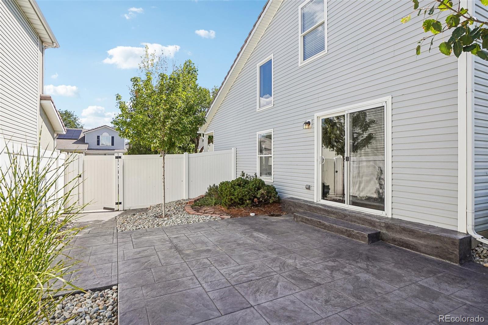 MLS Image #28 for 19955 e 49th place,denver, Colorado