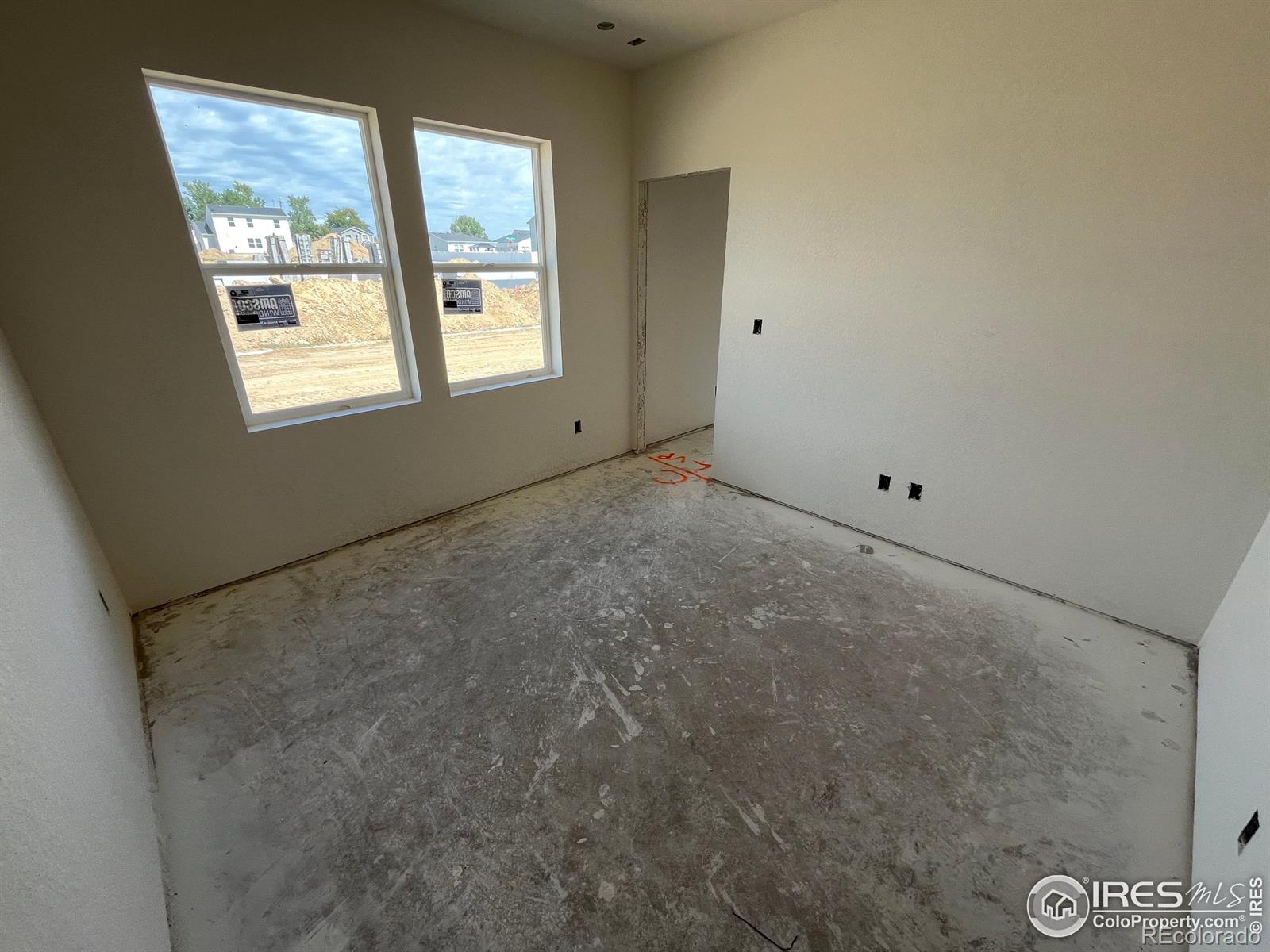 MLS Image #5 for 3705  kobuk street,evans, Colorado