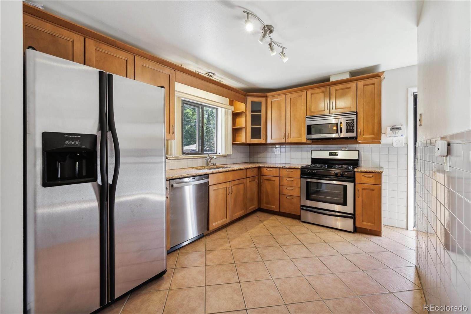 MLS Image #6 for 1360 s eaton court,lakewood, Colorado