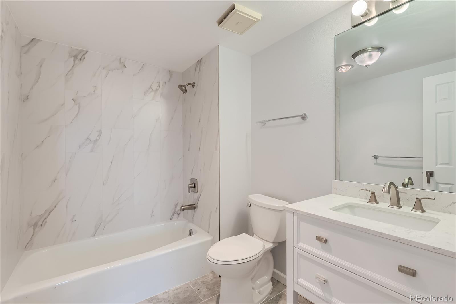 MLS Image #17 for 7877 e mississippi avenue,denver, Colorado