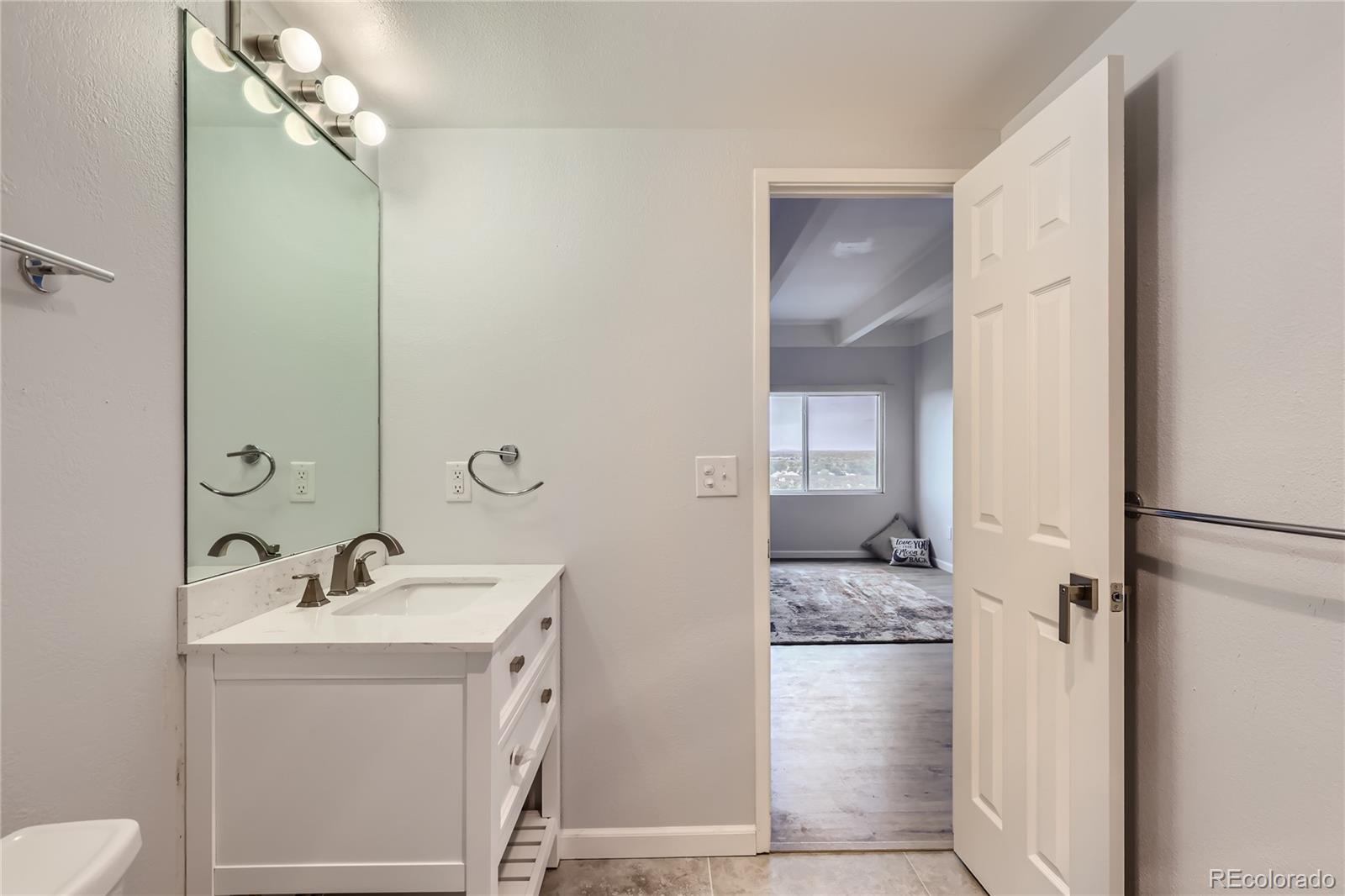 MLS Image #18 for 7877 e mississippi avenue,denver, Colorado