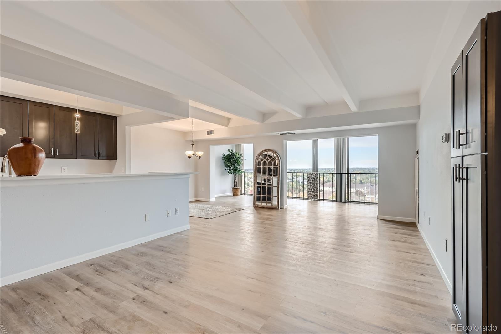 MLS Image #5 for 7877 e mississippi avenue,denver, Colorado