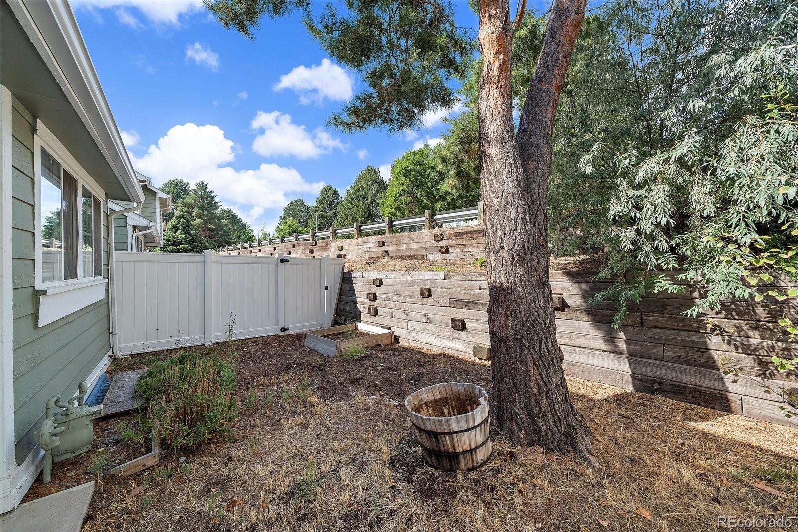 MLS Image #23 for 4003 s rifle court,aurora, Colorado