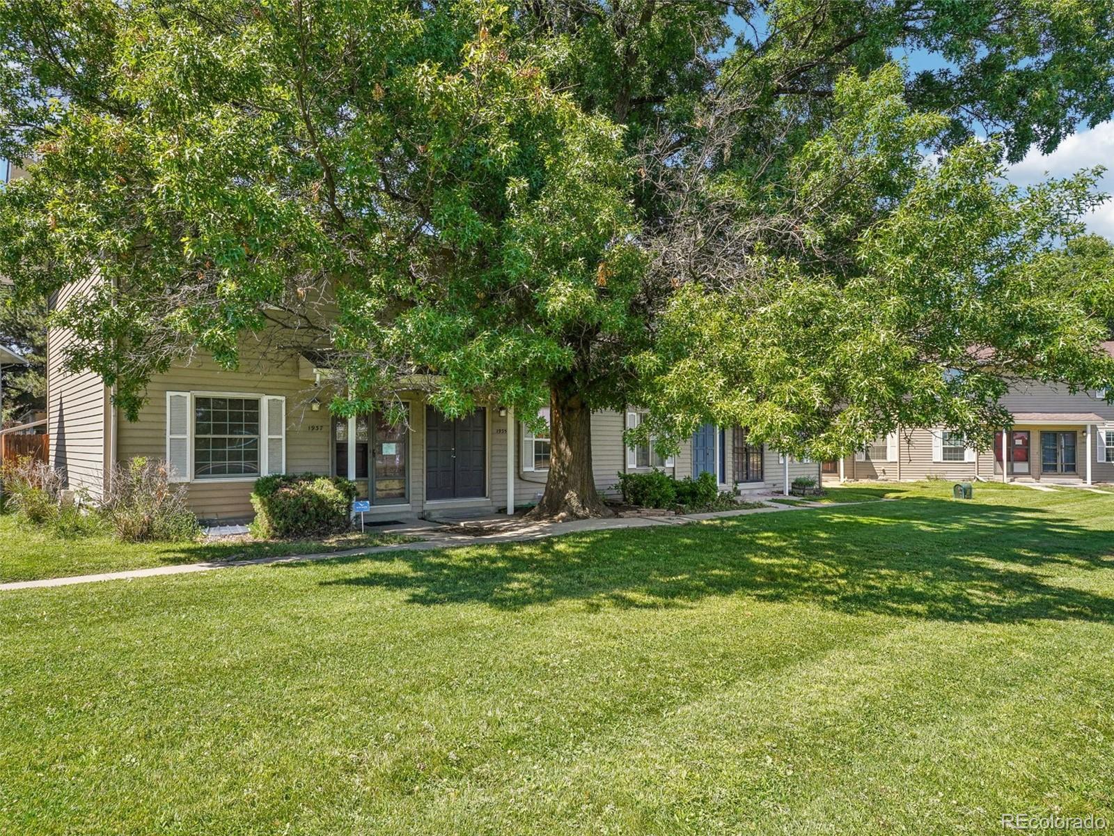 MLS Image #0 for 1935 s peoria street,aurora, Colorado