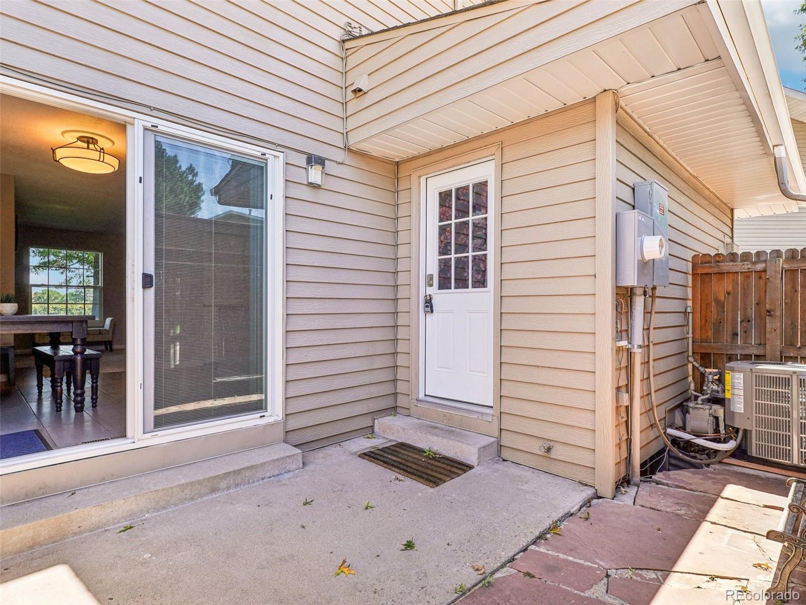 MLS Image #29 for 1935 s peoria street,aurora, Colorado