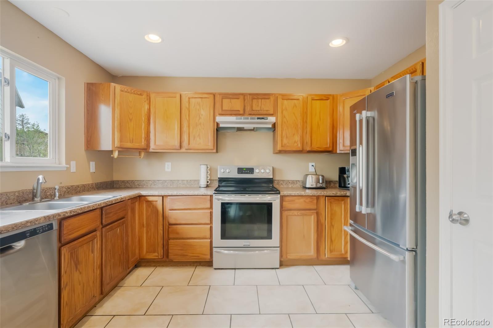 MLS Image #12 for 633  rye ridge road,fountain, Colorado