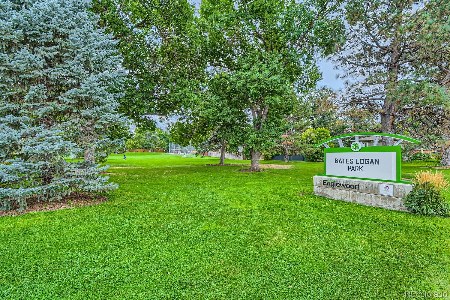 MLS Image #33 for 2933 s logan street,englewood, Colorado