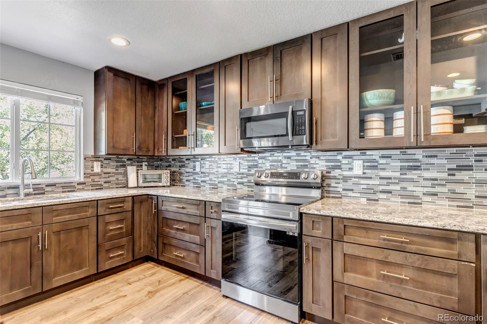 MLS Image #12 for 21647 e 53rd place,denver, Colorado