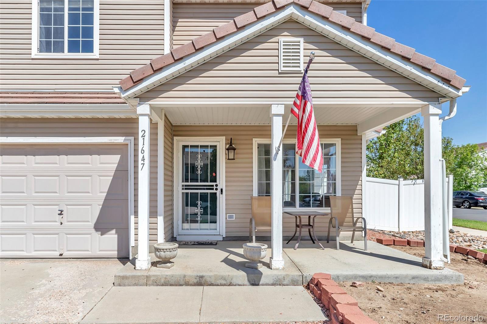 MLS Image #3 for 21647 e 53rd place,denver, Colorado