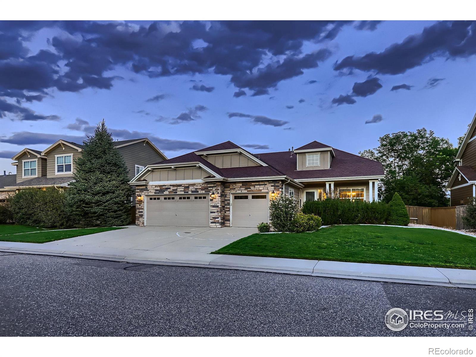 MLS Image #2 for 15074  st paul street,thornton, Colorado