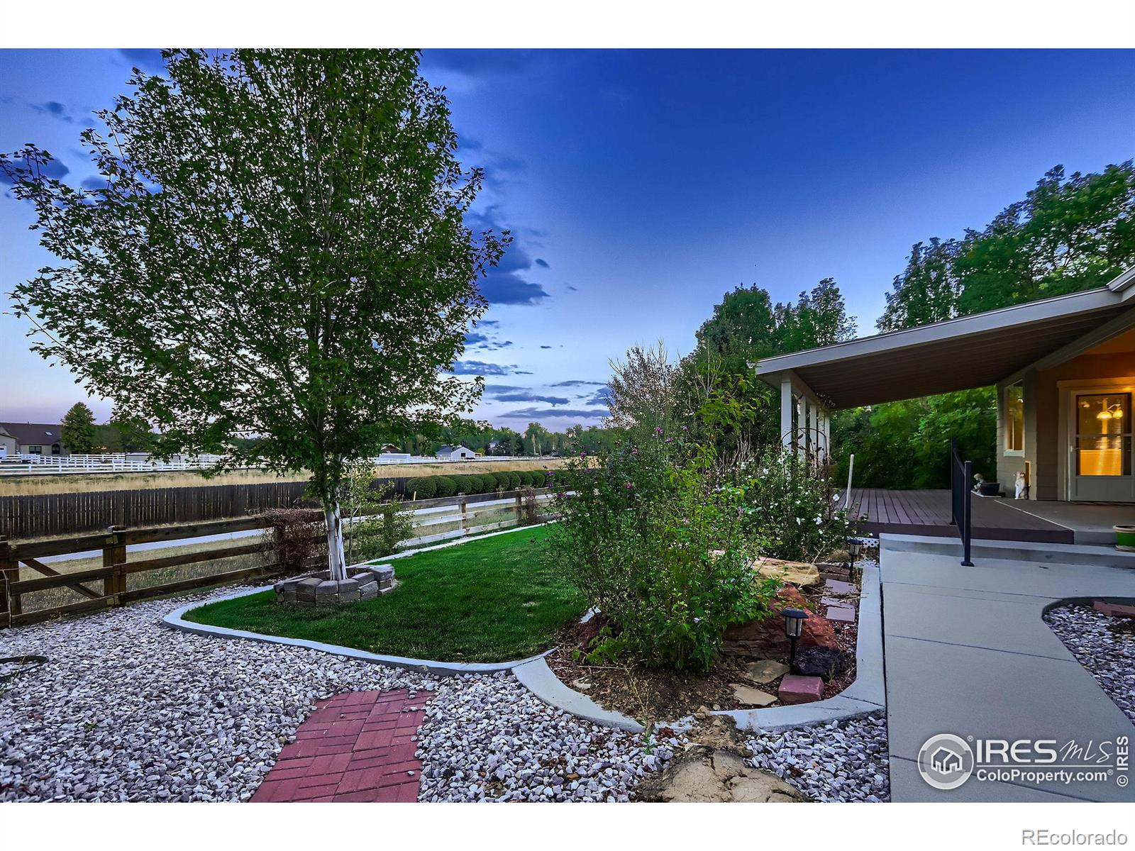 MLS Image #28 for 15074  st paul street,thornton, Colorado