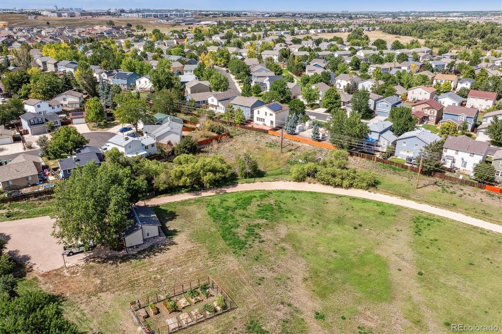 MLS Image #33 for 16424 e phillips drive,englewood, Colorado