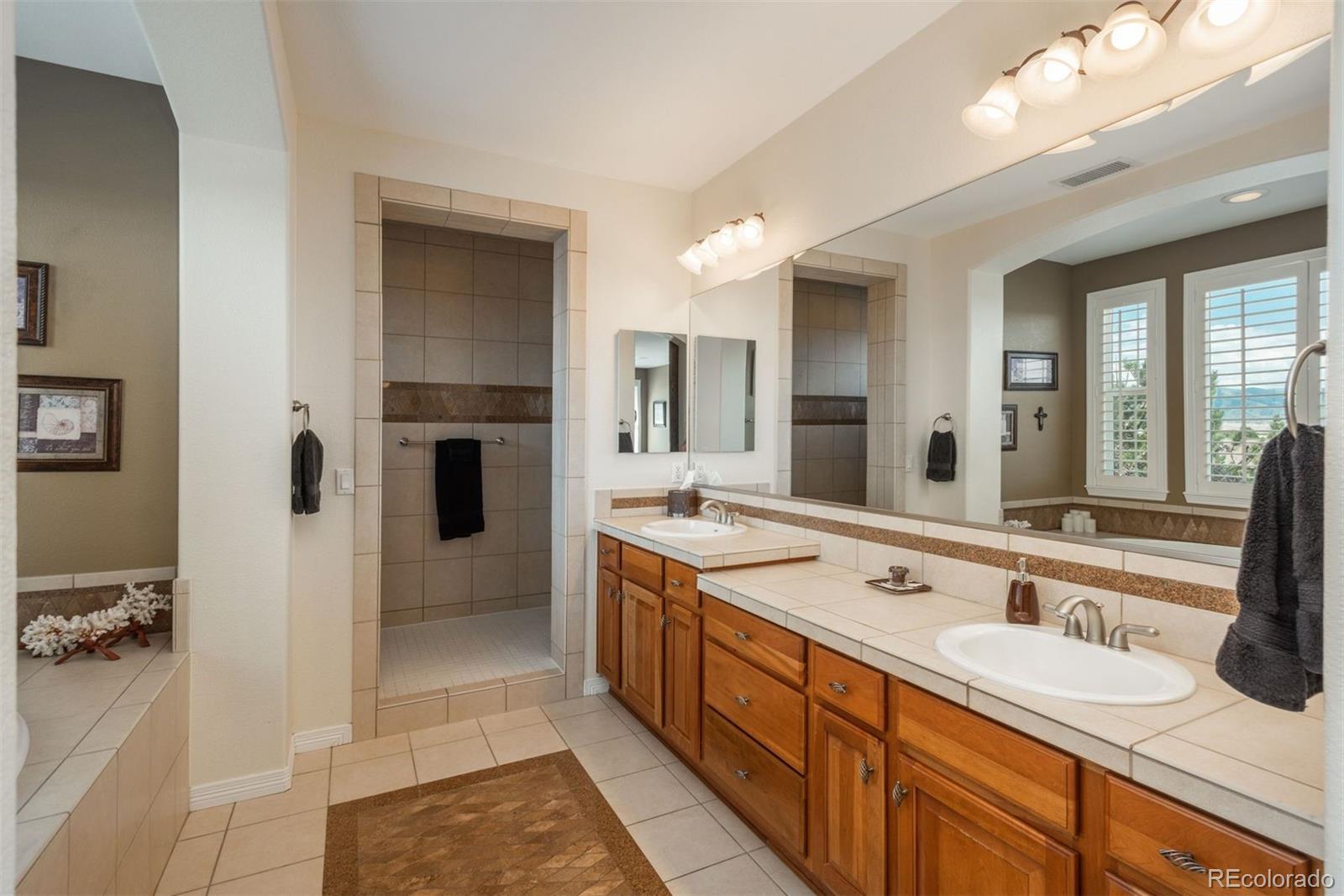 MLS Image #19 for 2790  stonecrest point,highlands ranch, Colorado