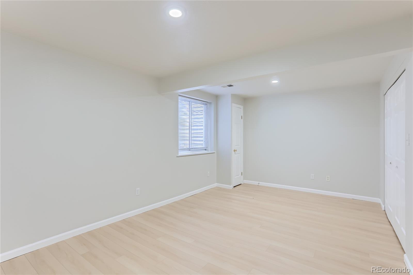 MLS Image #21 for 1262 s boston court,denver, Colorado