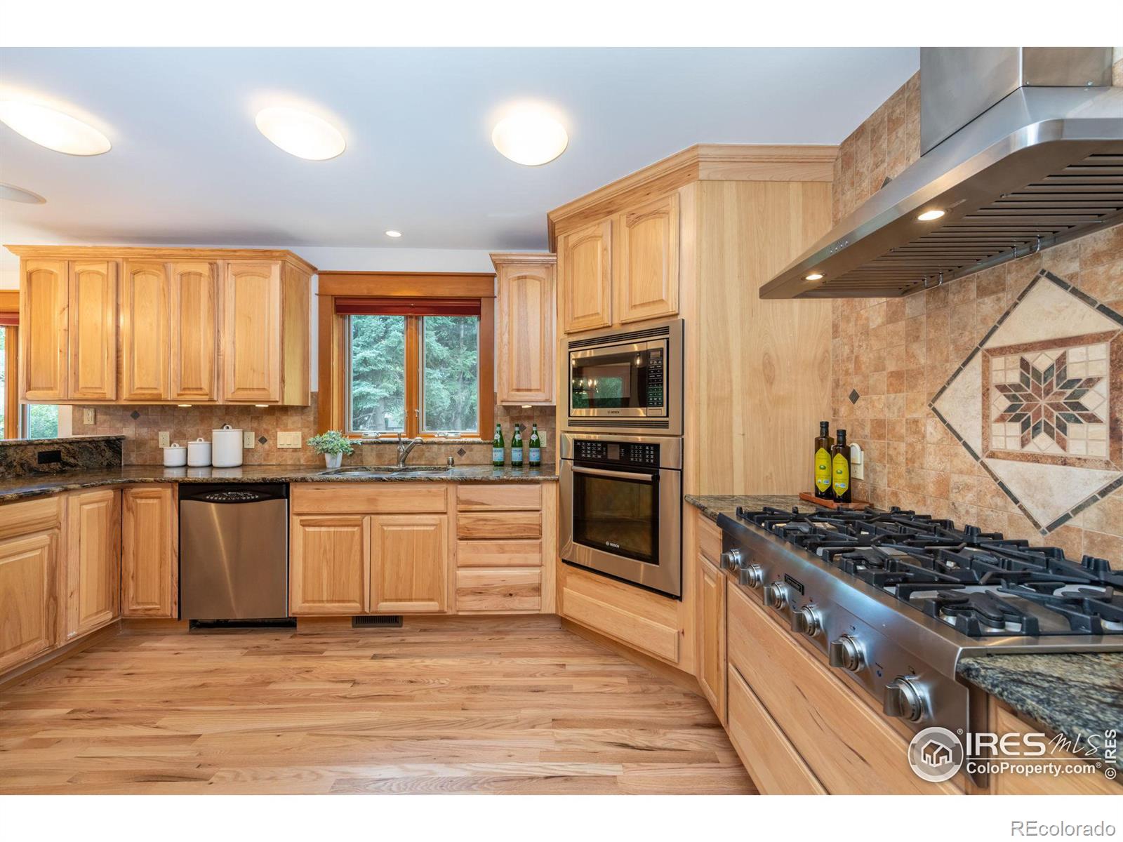 MLS Image #7 for 448 e fir court,louisville, Colorado