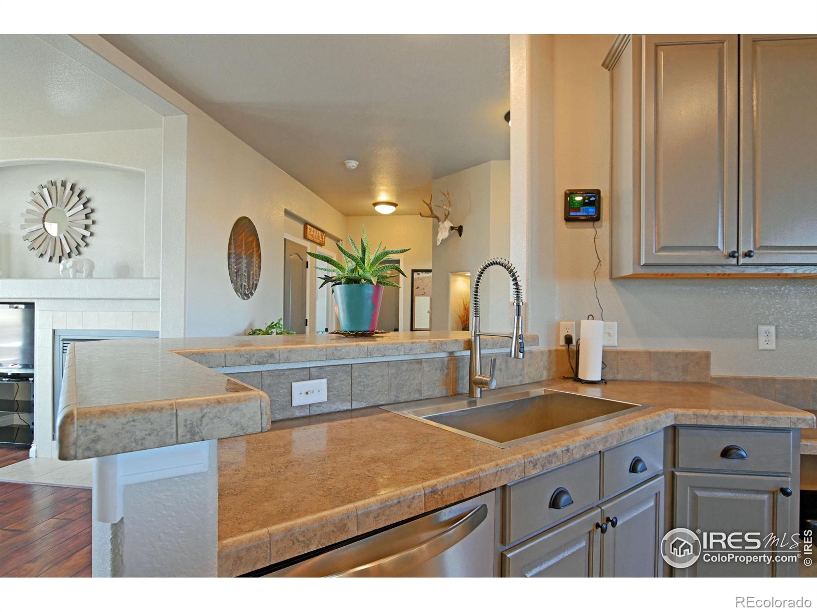 MLS Image #14 for 47539  county road 33 ,nunn, Colorado