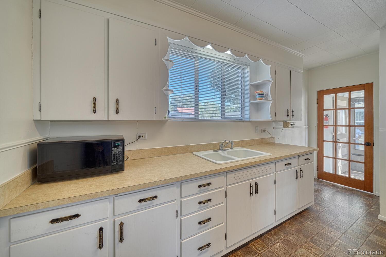 MLS Image #24 for 832  g street,salida, Colorado