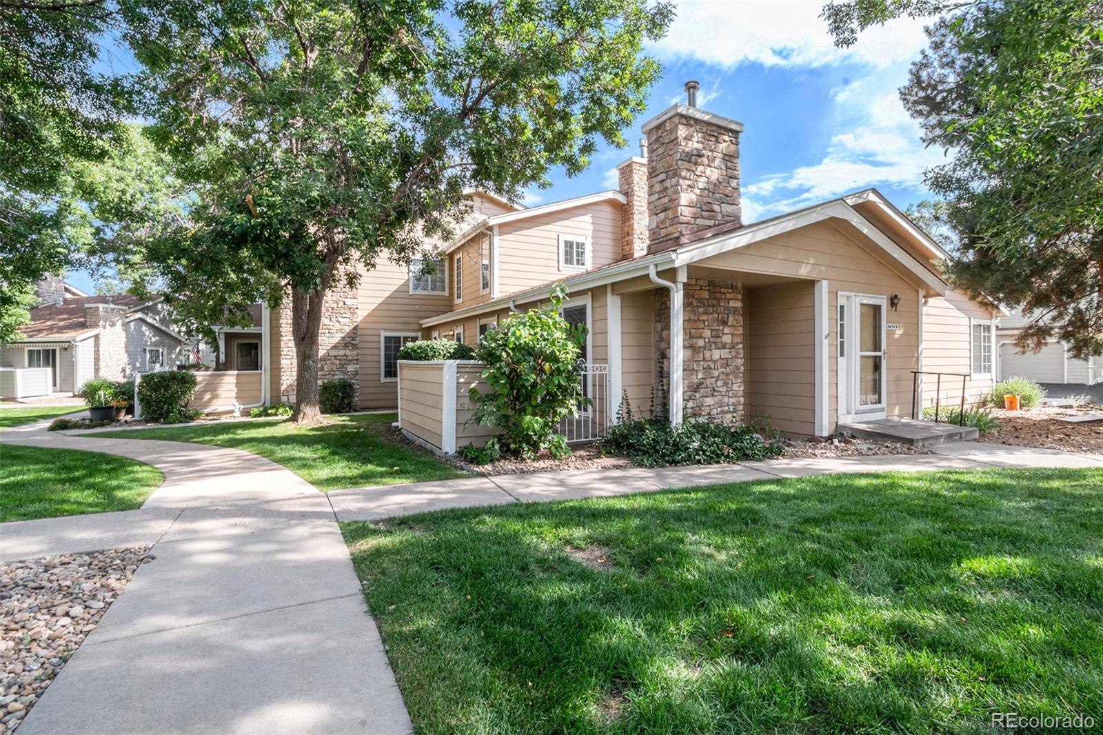 MLS Image #8 for 8416  everett way,arvada, Colorado