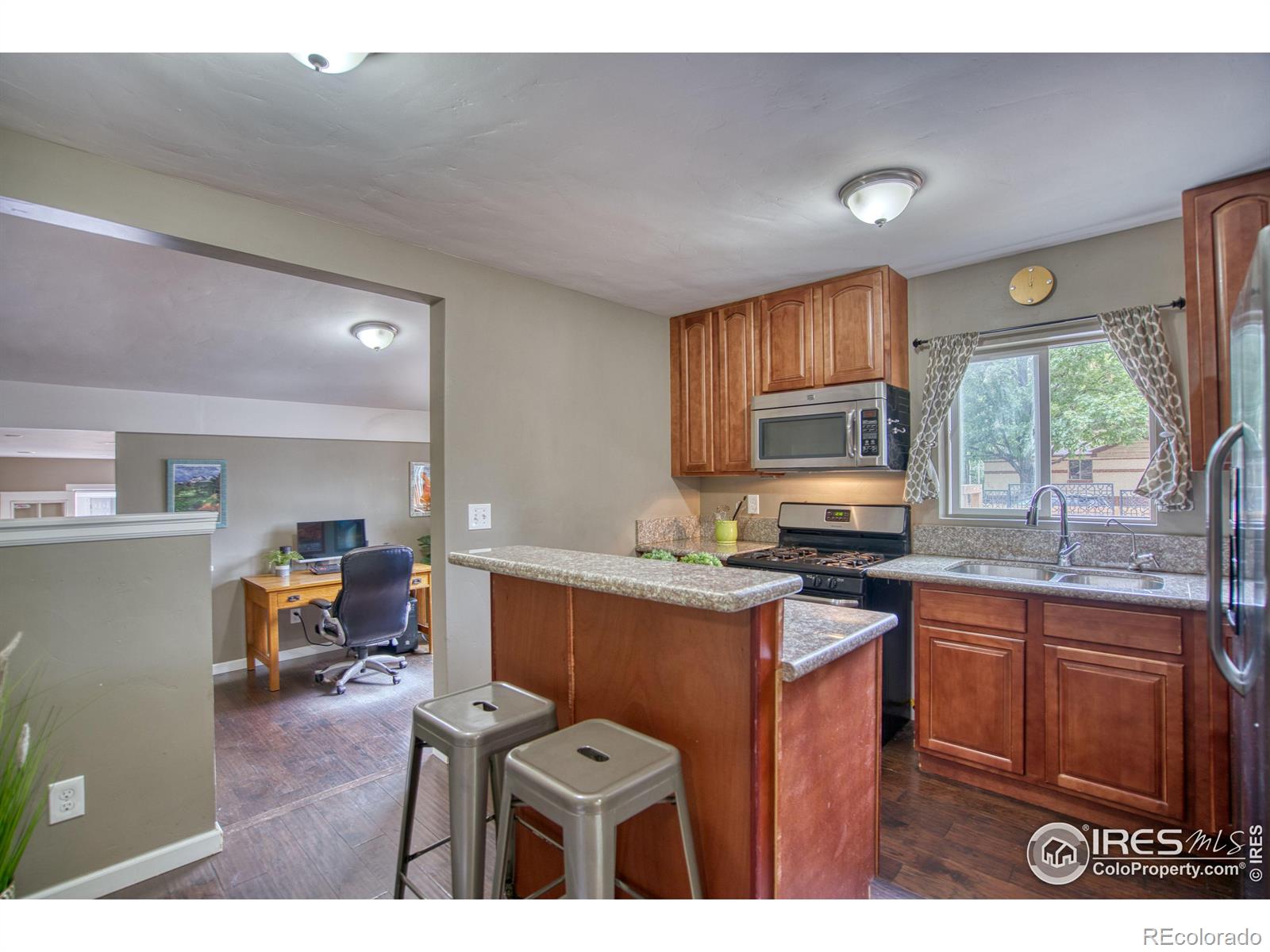 MLS Image #8 for 2  king street,denver, Colorado