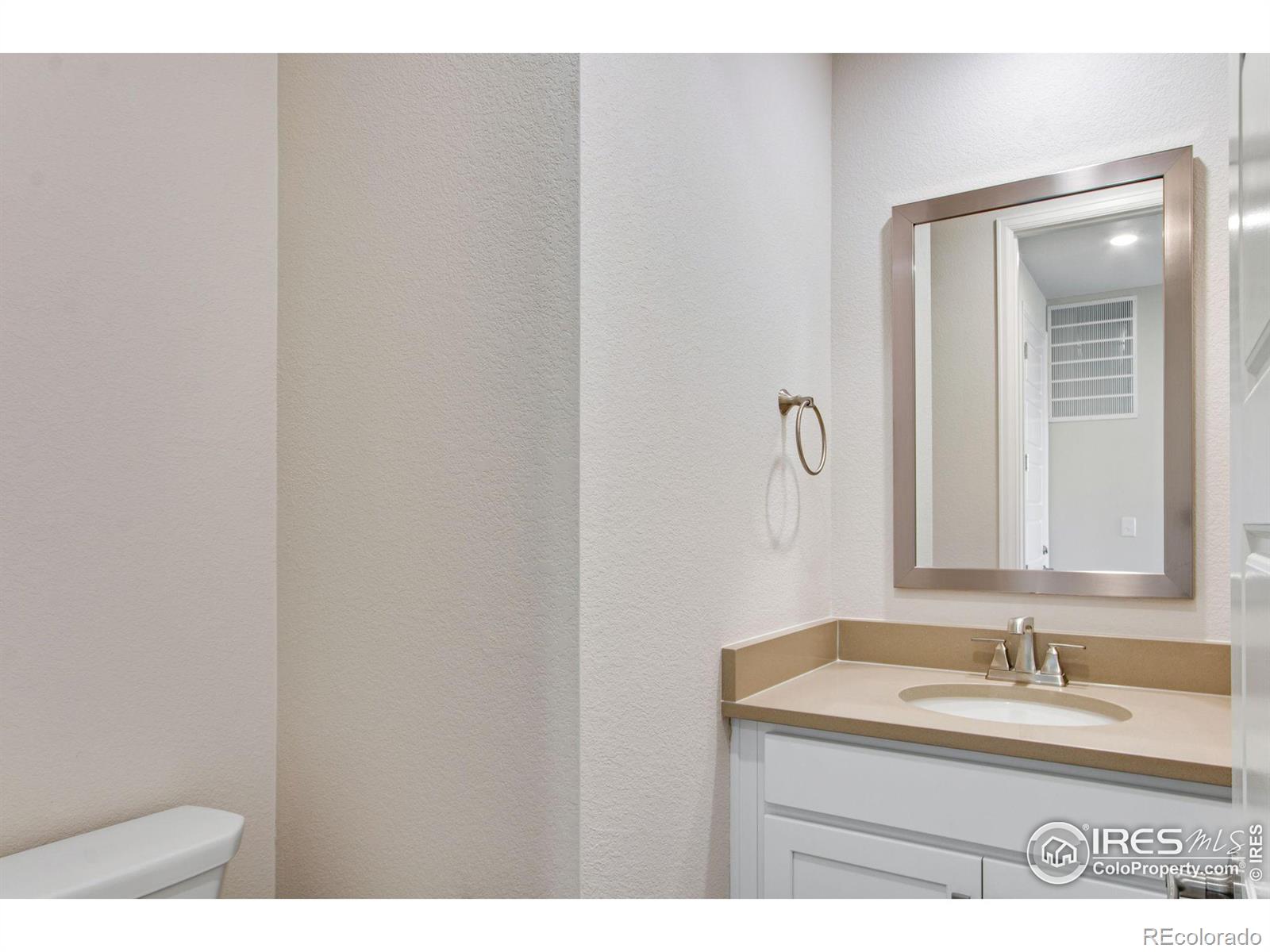 MLS Image #18 for 1580 e 3rd avenue,longmont, Colorado