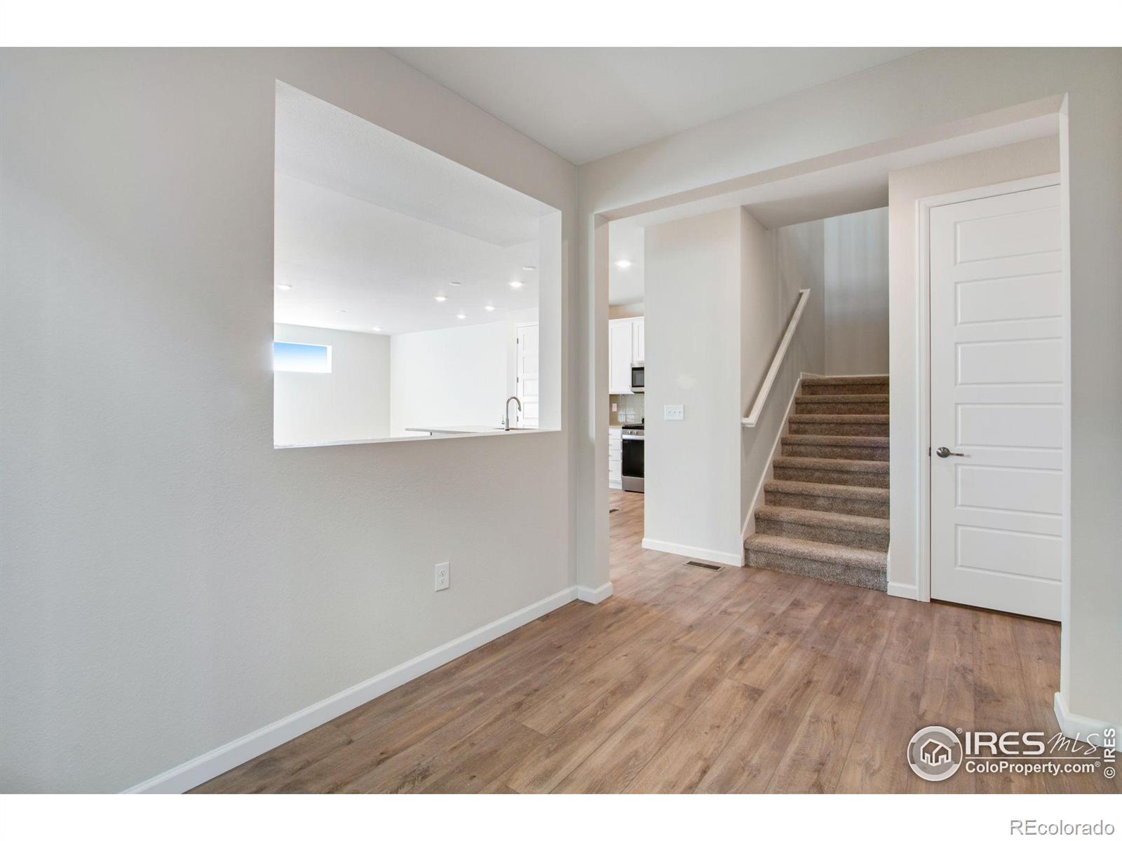MLS Image #19 for 1580 e 3rd avenue,longmont, Colorado