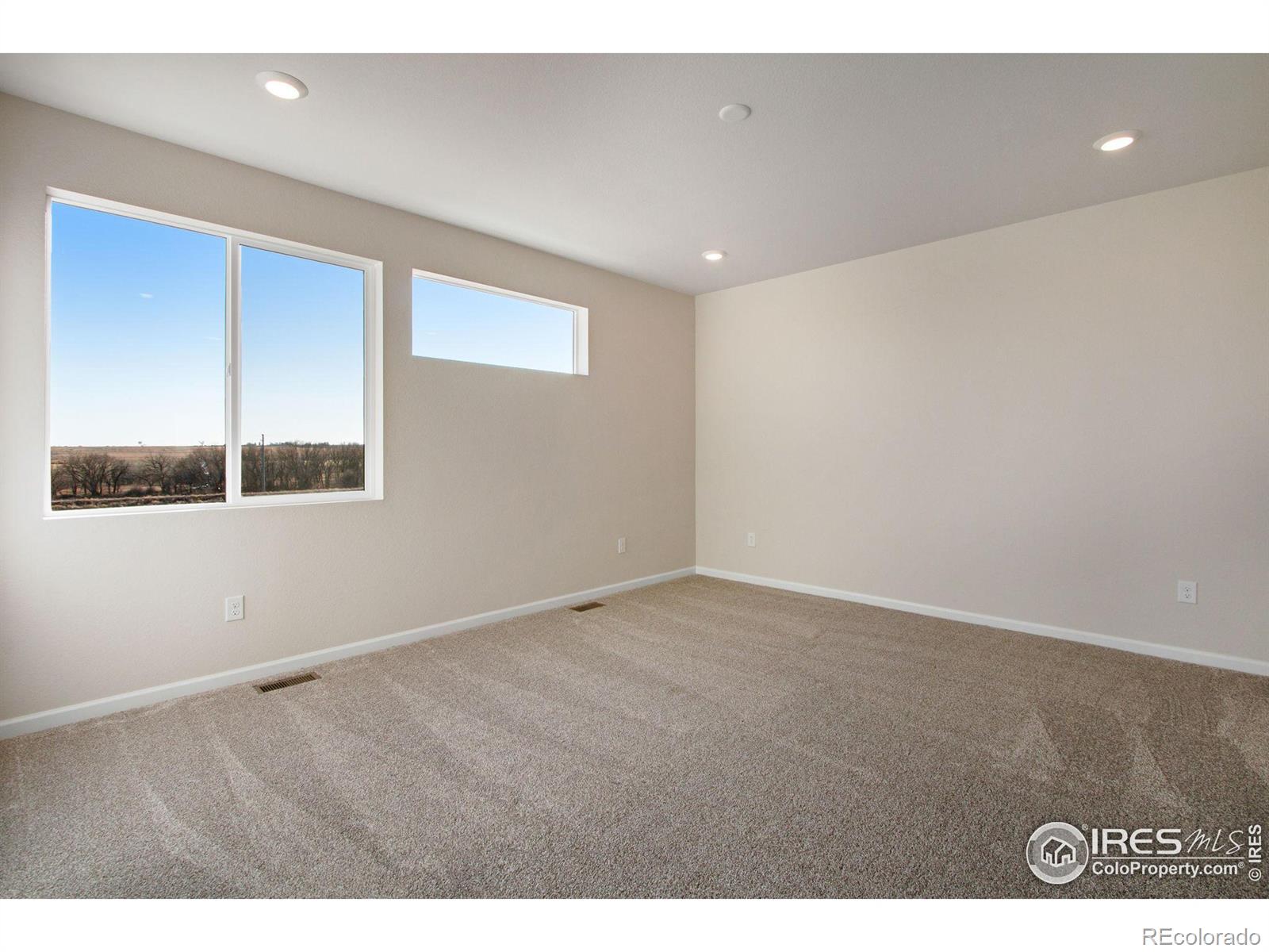 MLS Image #23 for 1580 e 3rd avenue,longmont, Colorado