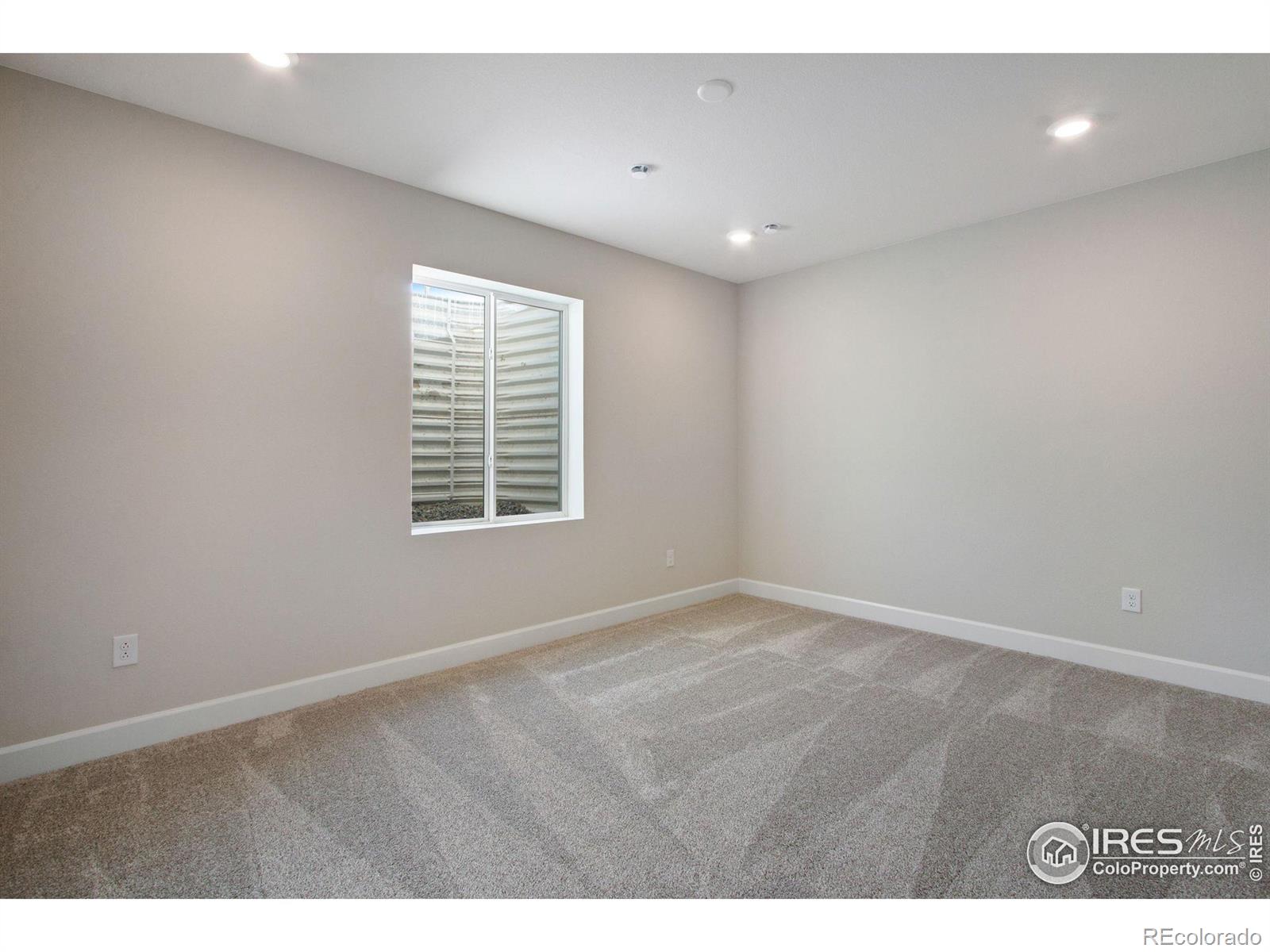 MLS Image #36 for 1580 e 3rd avenue,longmont, Colorado