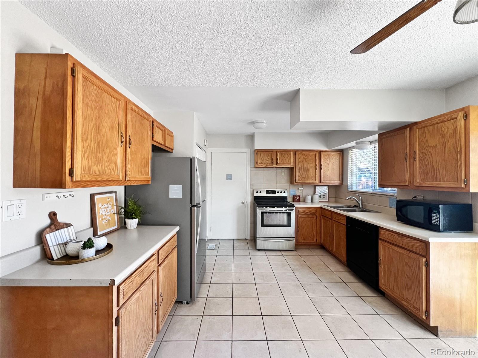 MLS Image #2 for 7051  caballero avenue,colorado springs, Colorado