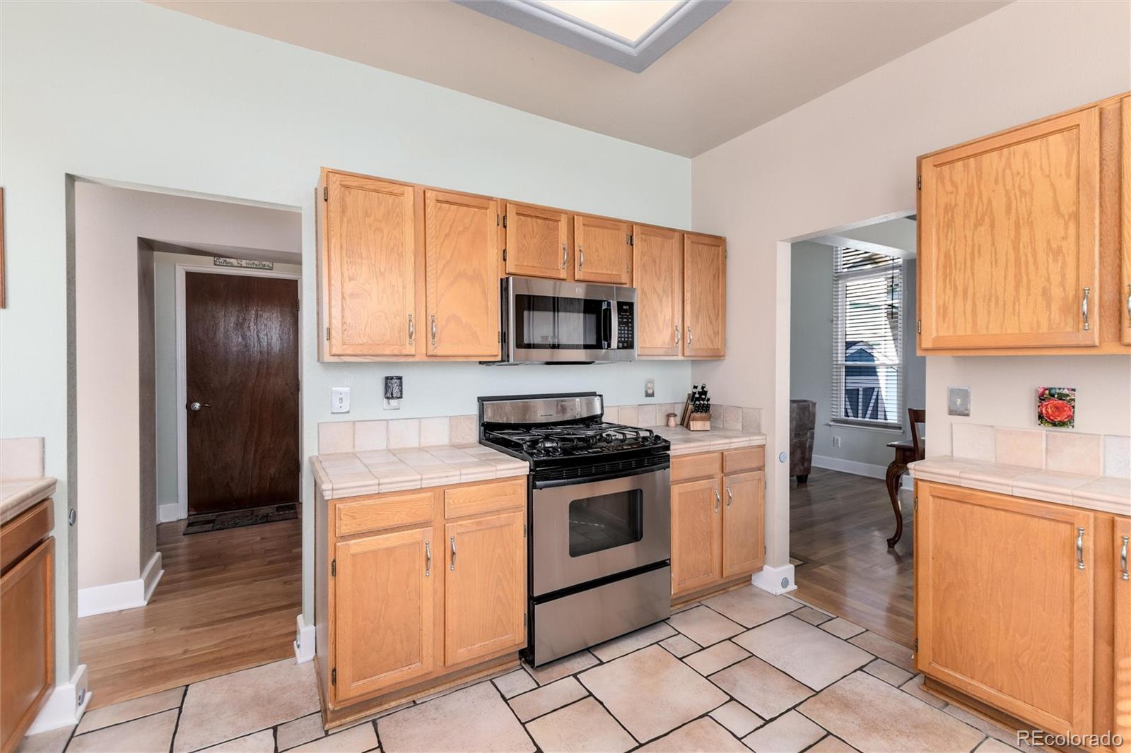 MLS Image #12 for 6370 s oak way,littleton, Colorado