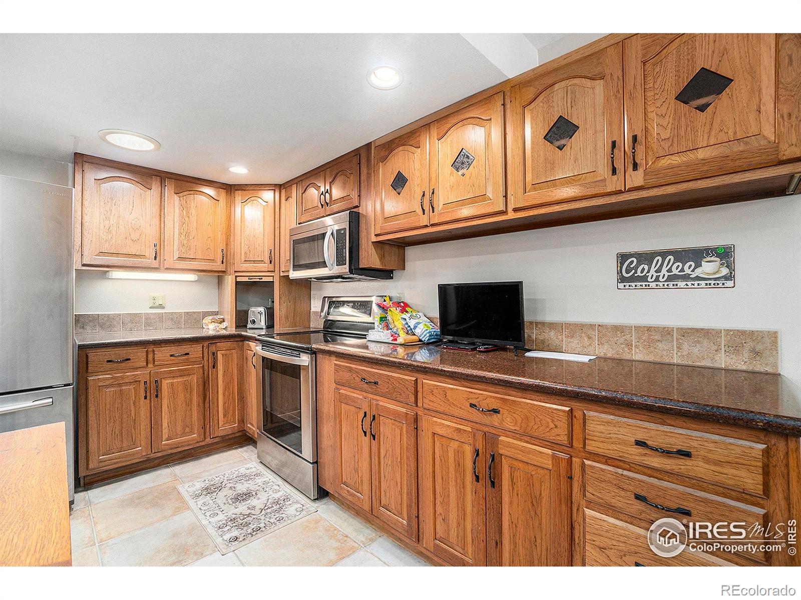 MLS Image #7 for 2683  park court,loveland, Colorado