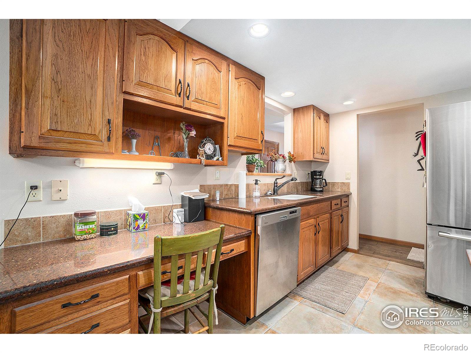 MLS Image #9 for 2683  park court,loveland, Colorado