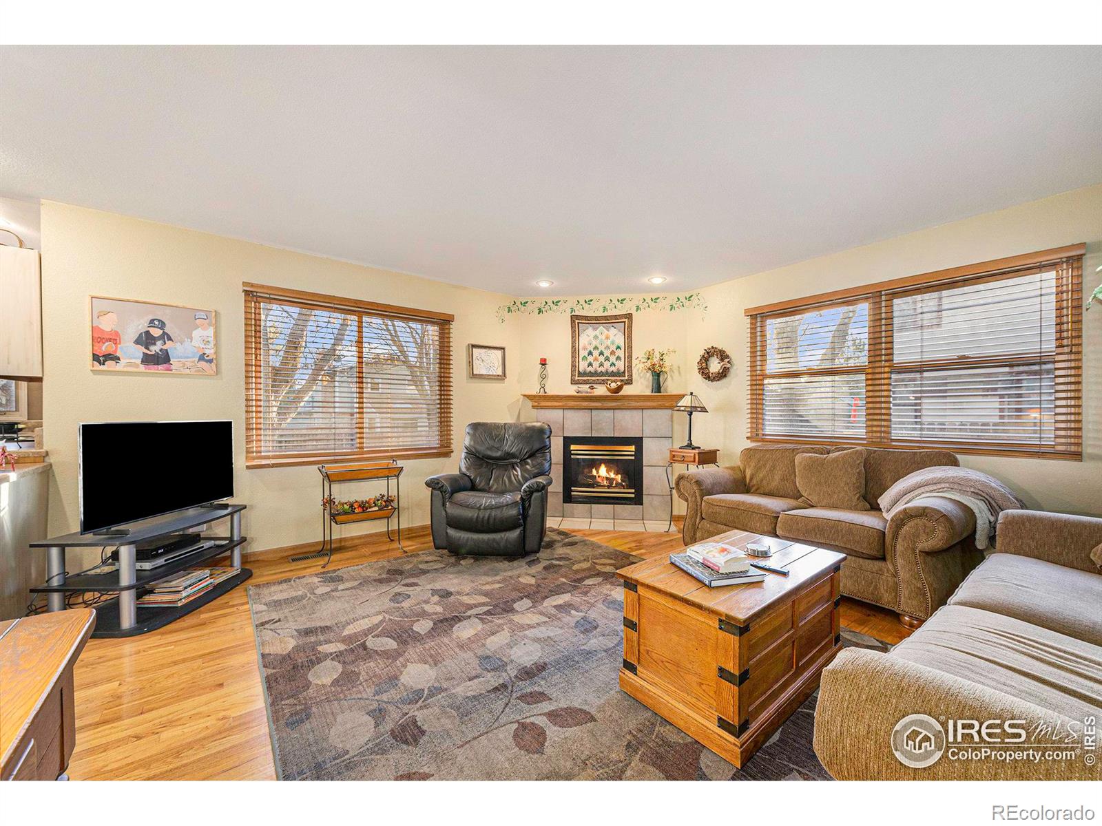 MLS Image #13 for 2413  mapleton circle,longmont, Colorado