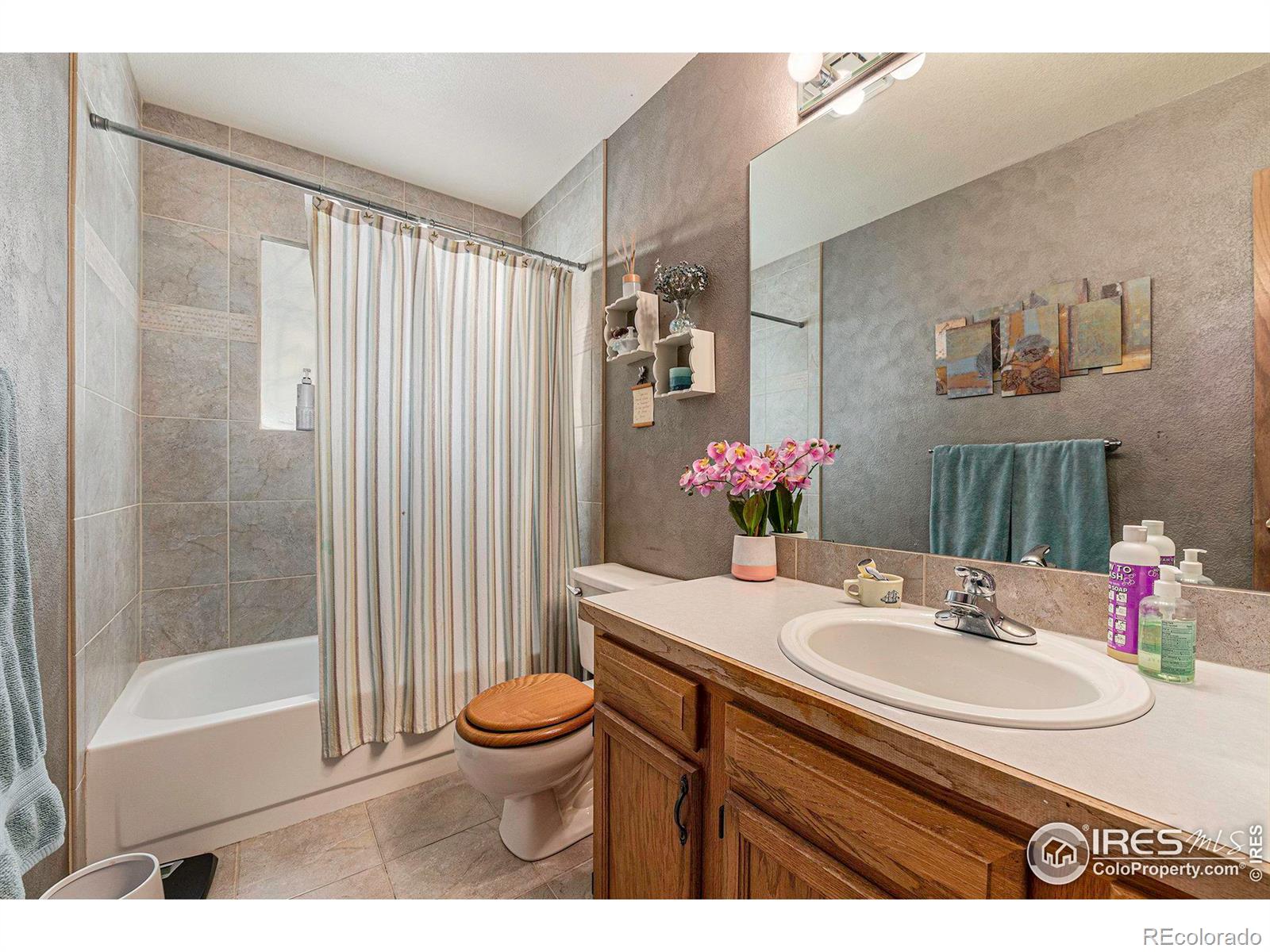 MLS Image #21 for 2413  mapleton circle,longmont, Colorado