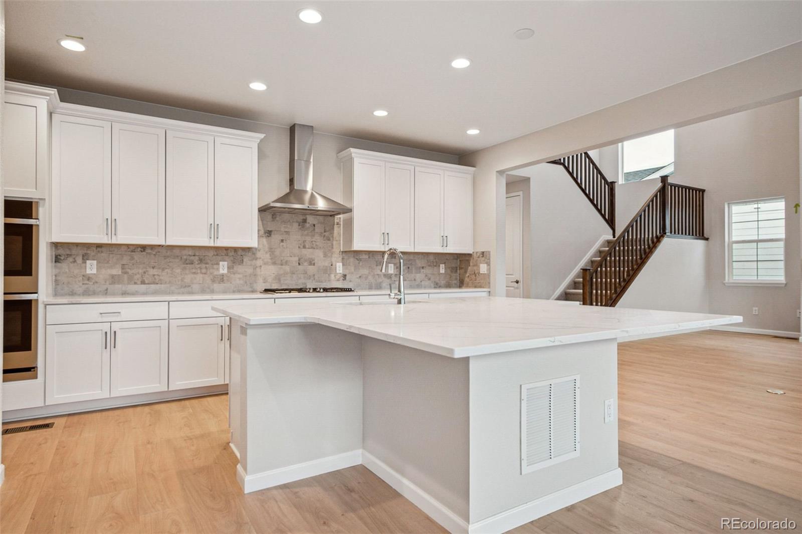 MLS Image #11 for 3350  backdrop court,castle rock, Colorado