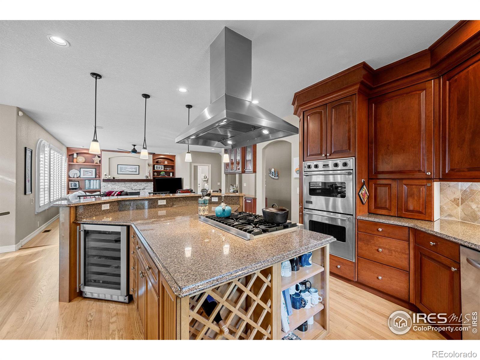 MLS Image #10 for 7201  spring creek circle,niwot, Colorado