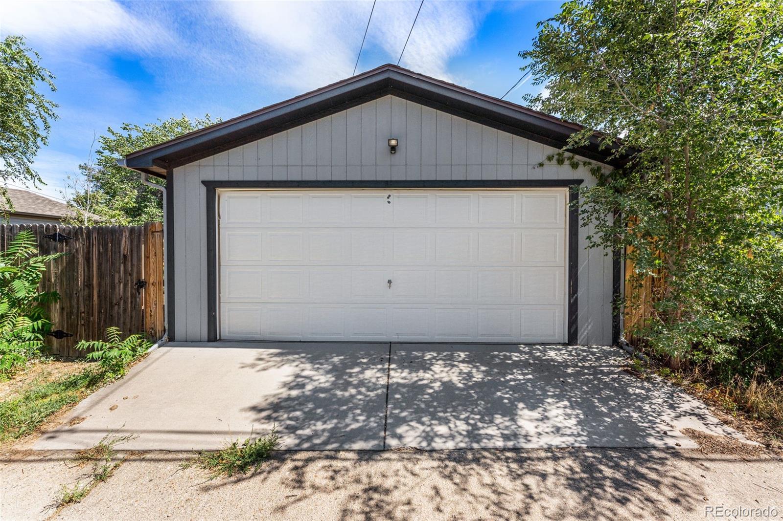 MLS Image #23 for 2817 n cook street,denver, Colorado