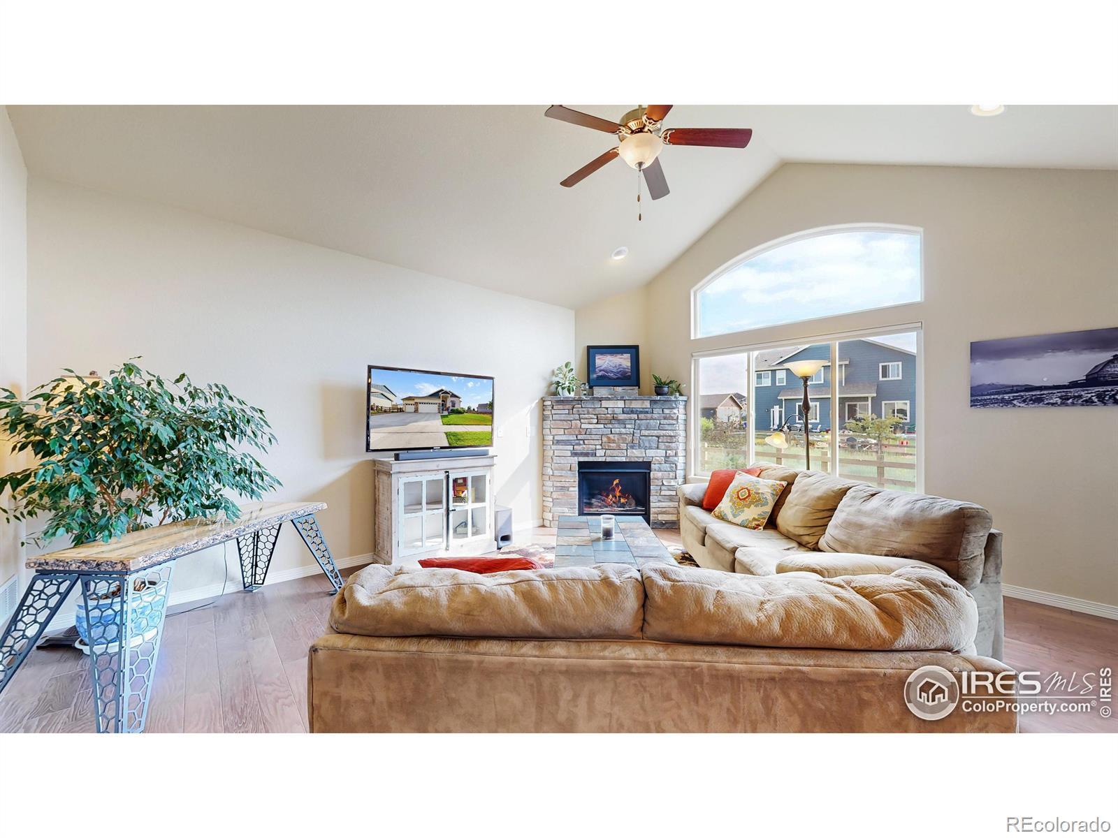 MLS Image #2 for 532  mount rainier street,berthoud, Colorado