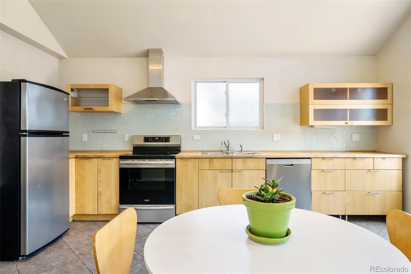 MLS Image #18 for 238  inca street,denver, Colorado