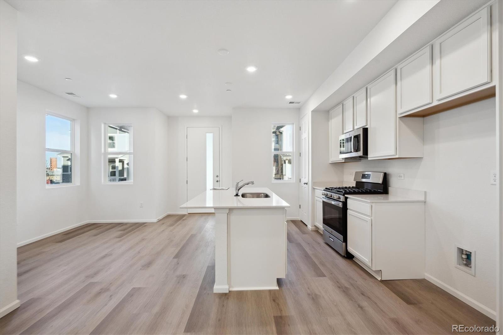 MLS Image #4 for 1266  penner drive,erie, Colorado