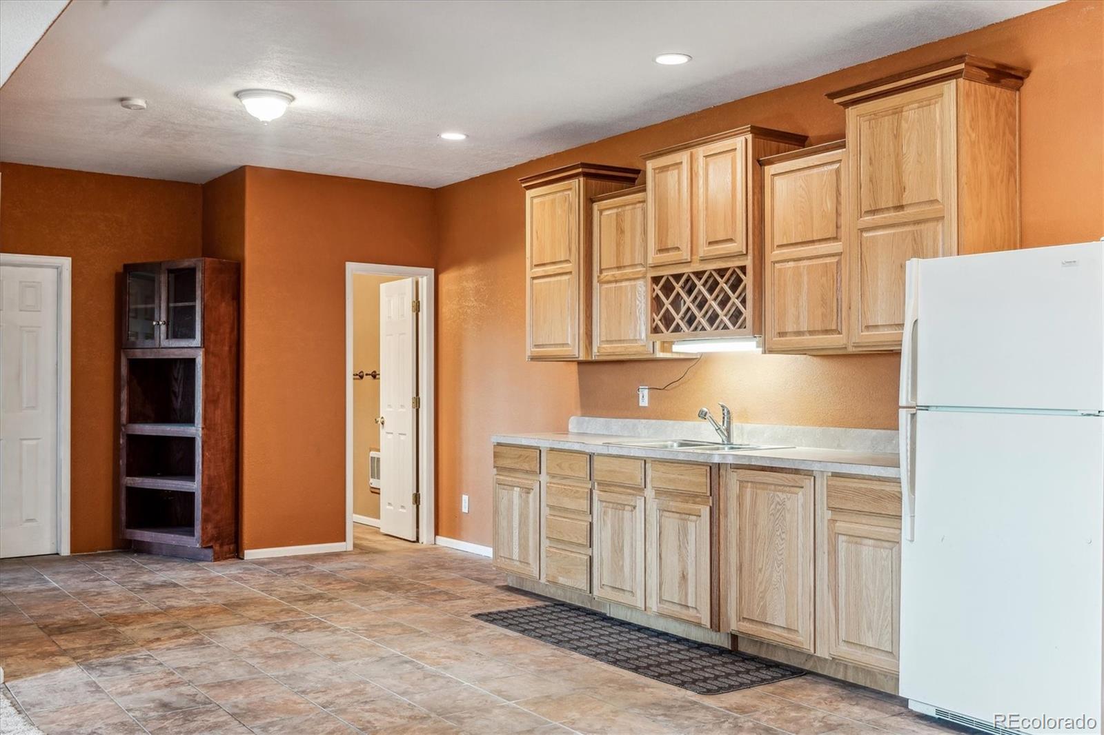 MLS Image #23 for 26490  flower circle,simla, Colorado