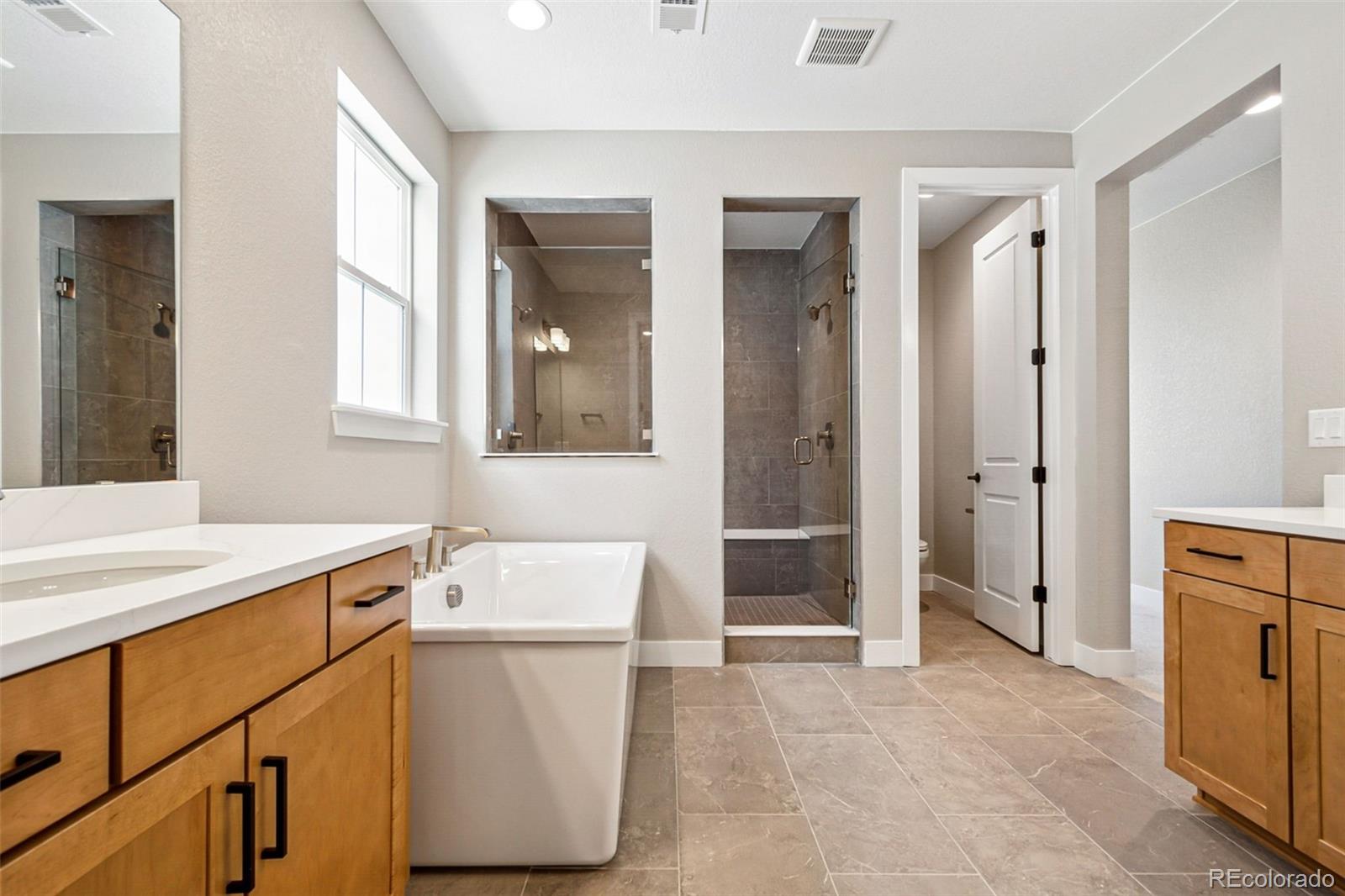 MLS Image #2 for 3976  breakcamp court,castle rock, Colorado