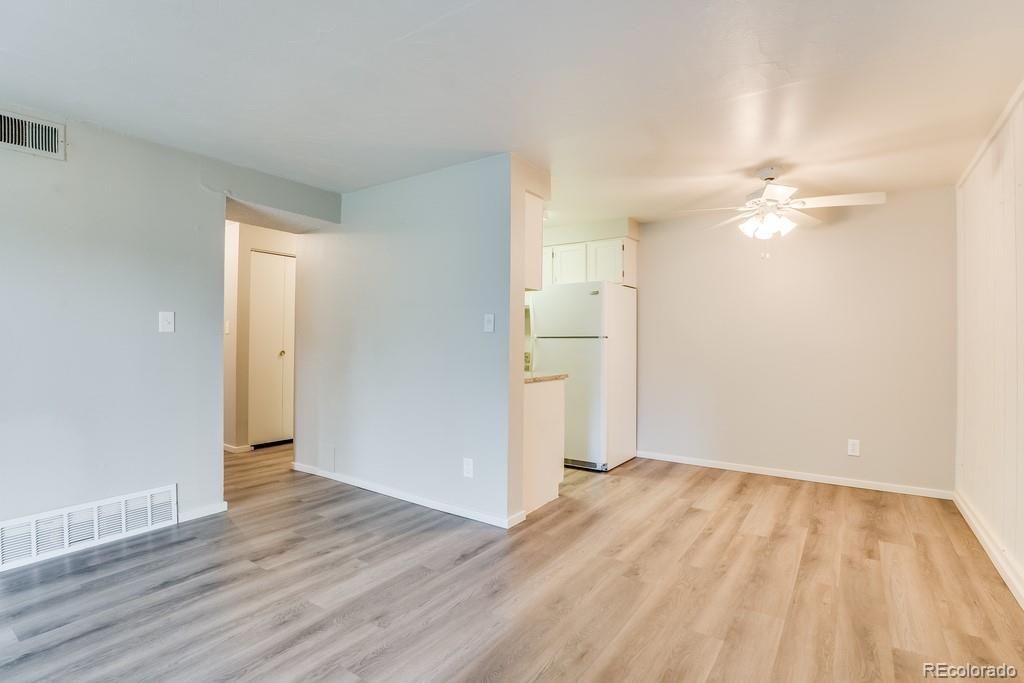 MLS Image #5 for 249 e highline circle 102,centennial, Colorado