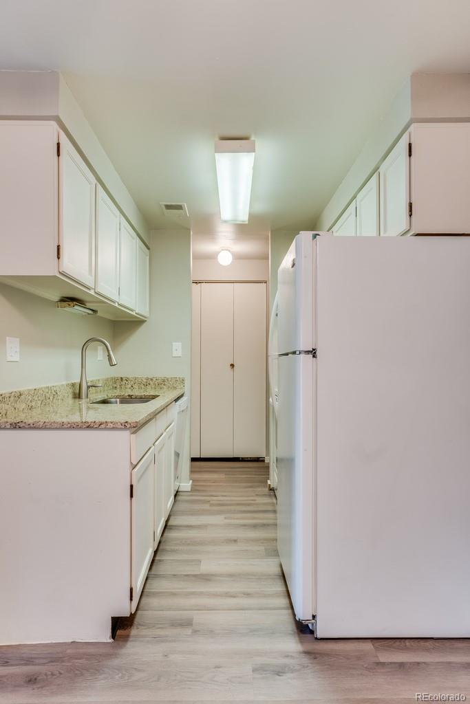 MLS Image #9 for 249 e highline circle 102,centennial, Colorado