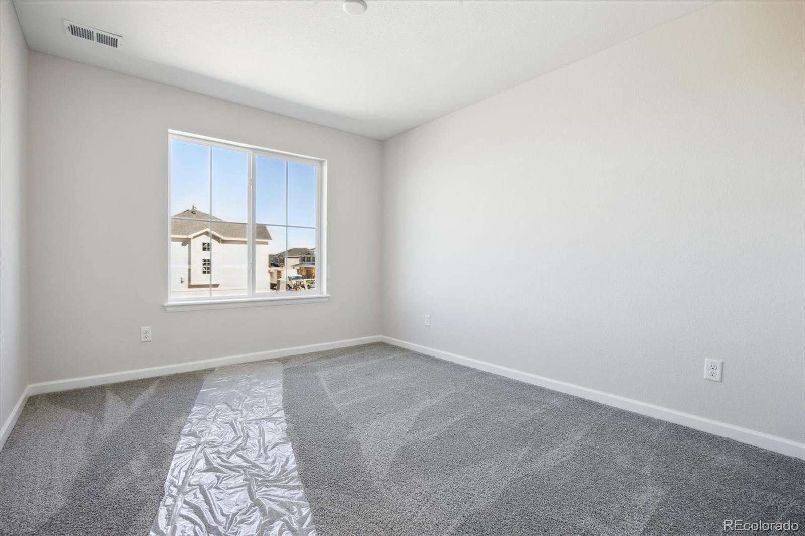 MLS Image #11 for 27604 e indore drive,aurora, Colorado