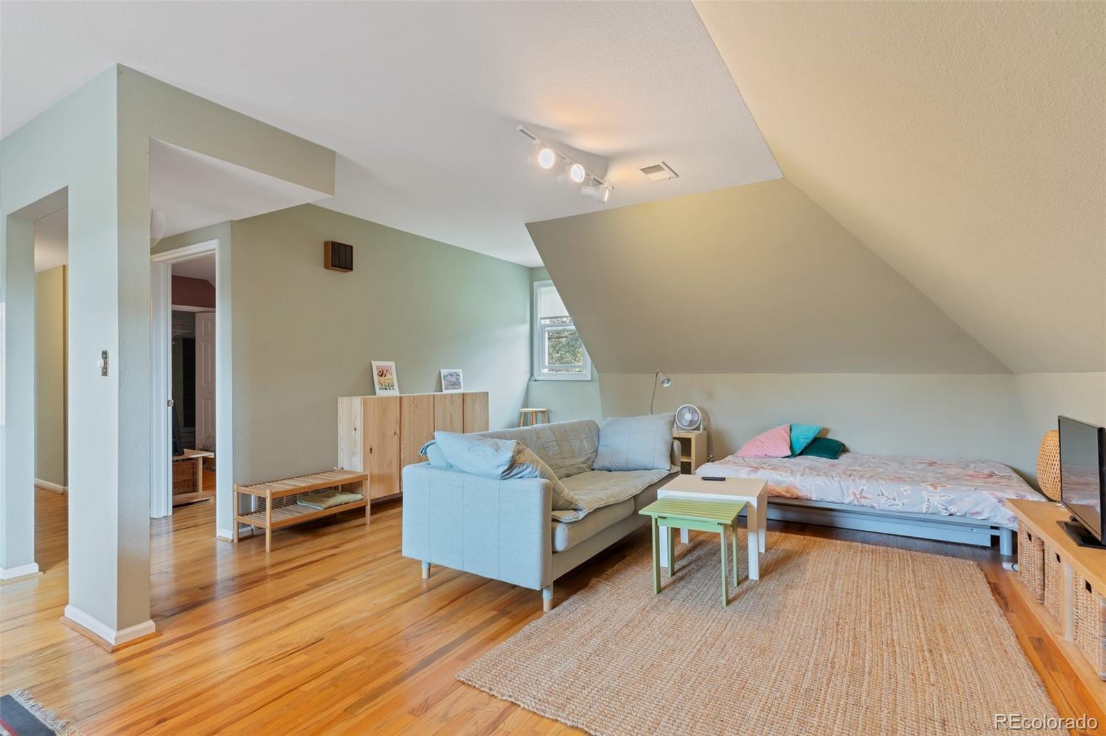 MLS Image #3 for 1515 e 8th avenue,denver, Colorado