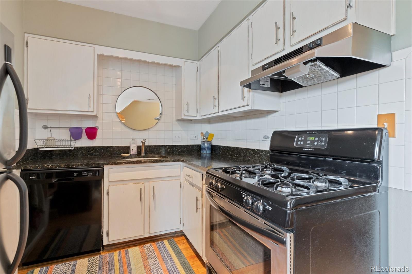MLS Image #6 for 1515 e 8th avenue,denver, Colorado