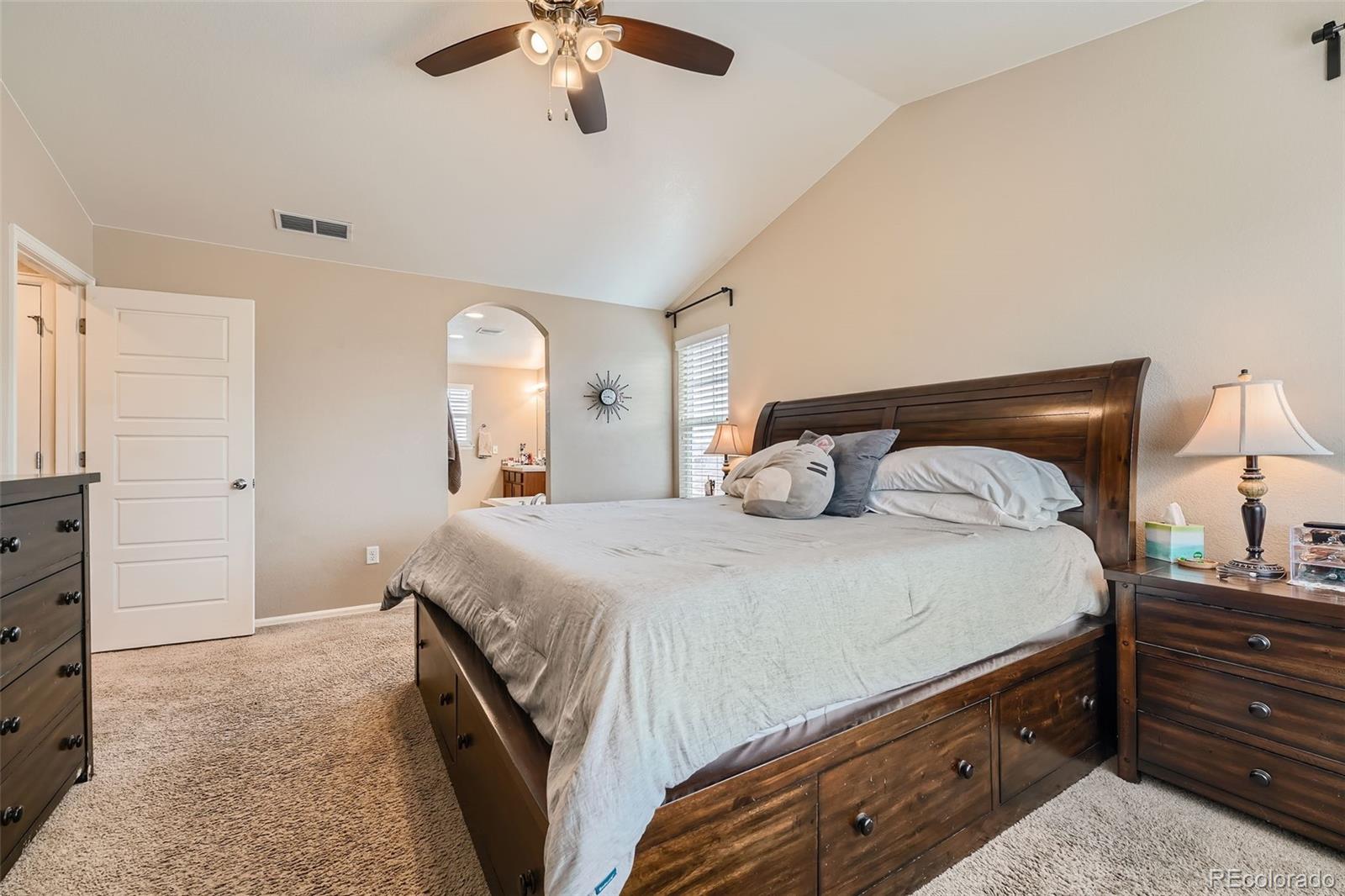 MLS Image #18 for 25202 e 2nd place,aurora, Colorado